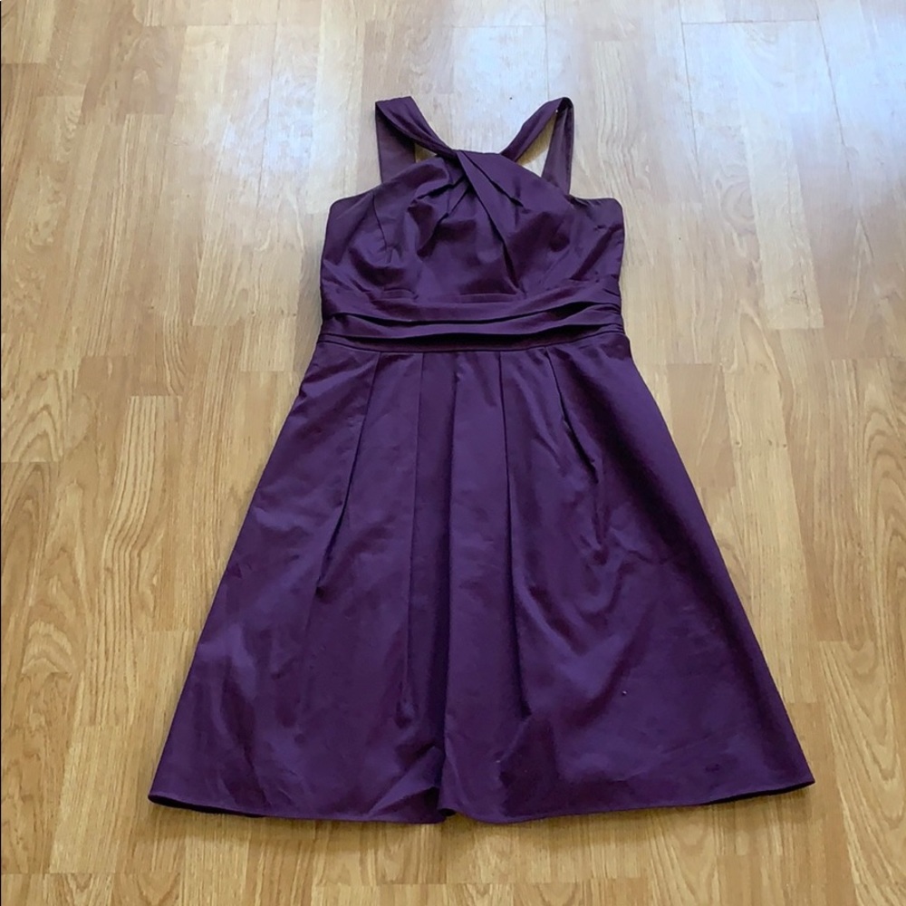 Plum, knee length dress with pockets!